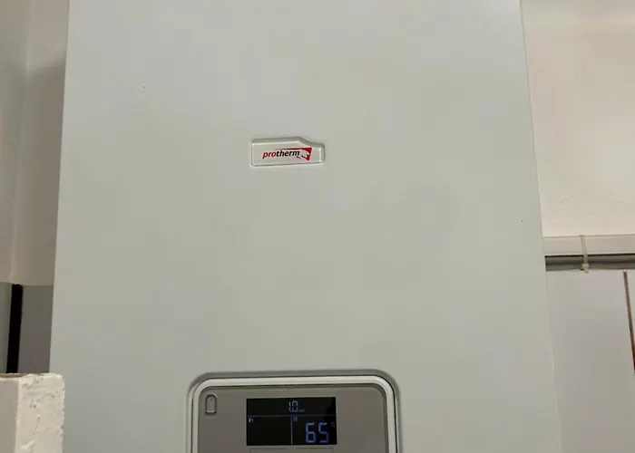 Panoramic Terace Victory Boutique Апартаменти *