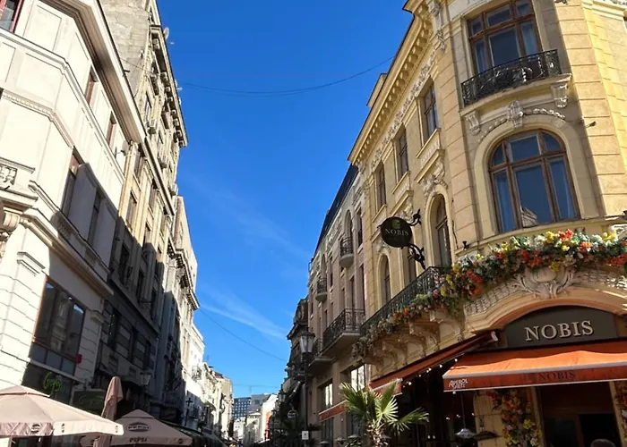 Panoramic Terace Victory Boutique Апартаменти *